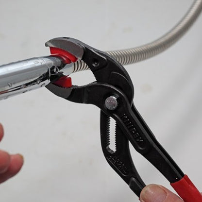 Pince-devissant-tuyau-d'eau